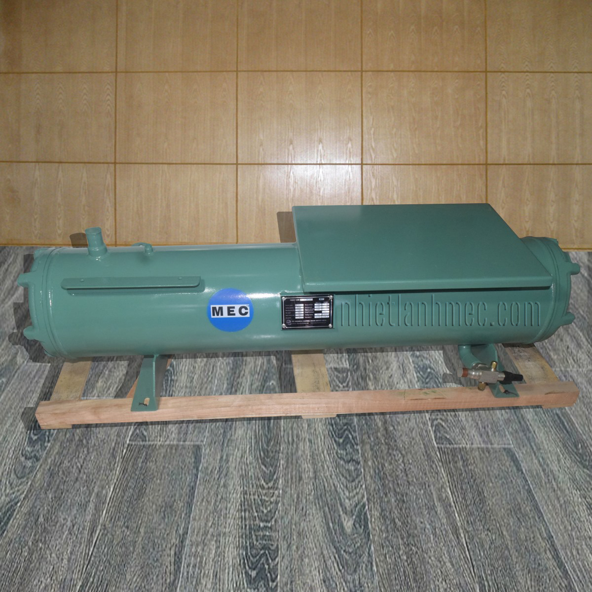 Bình ngưng 20Hp ống đồng phi 19